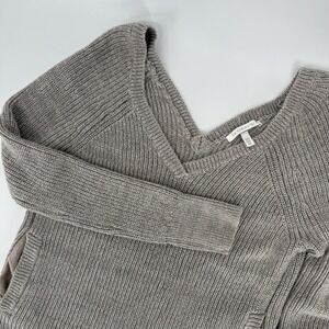 Victoria Secret Ribbed V Neck Woman's Knit Sweater Long Sleeve Beige Thumb Hole